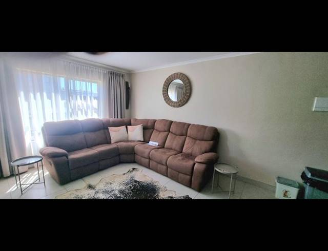 2 BEDROOM APARTMENT FOR SALE IN IRENE